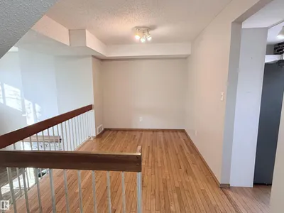 975 MILLBOURNE RD E NW photo 11