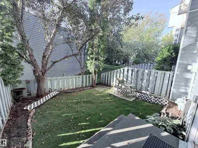 975 MILLBOURNE RD E NW photo 54