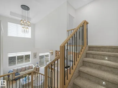 102 Ravenshire Wynd photo 18