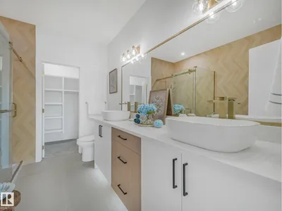 102 Ravenshire Wynd photo 22