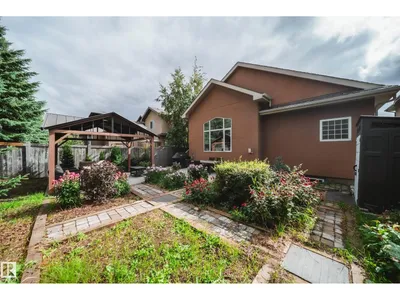 2410 WARRY PL SW photo 39