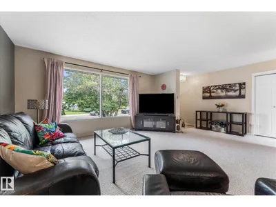 16807 98 Avenue NW NW photo 4