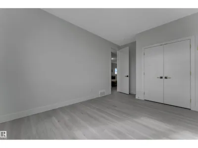 3136 7 Avenue SW photo 43