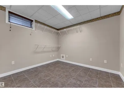 9722 157 ST NW photo 35