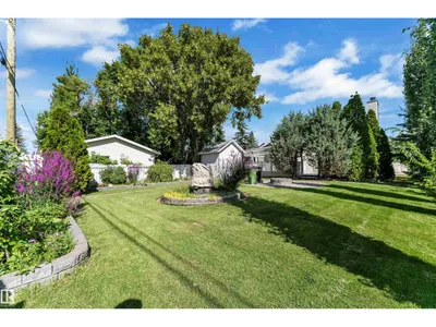 9722 157 ST NW photo 41