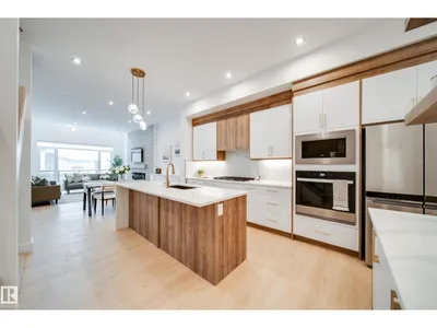 #2 20425 93 AV NW photo 10