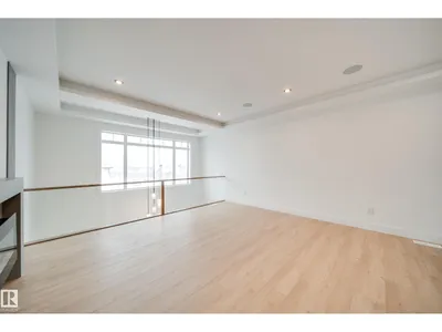 #2 20425 93 AV NW photo 20