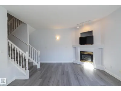 #37 3811 85 ST NW photo 11