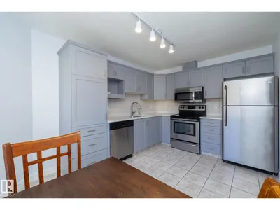 #37 3811 85 ST NW photo 20