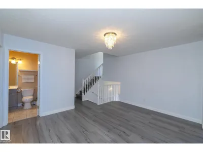 #37 3811 85 ST NW photo 27