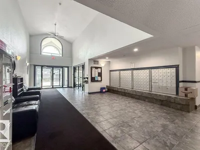 #118 2305 35A AV NW photo 27