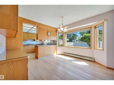 10155 74 ST NW photo 16