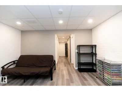 3613 12 ST NW photo 36