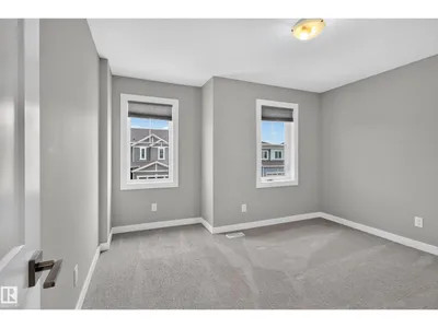 20107 15 AV NW photo 29