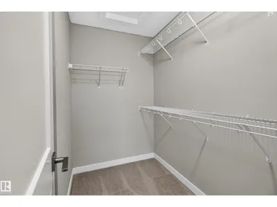 20107 15 AV NW photo 40