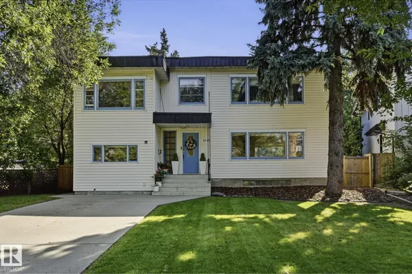 9107 118 ST NW photo 3