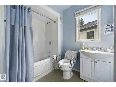 9107 118 ST NW photo 27