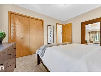8329 171A AV NW photo 23