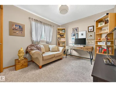 8329 171A AV NW photo 26