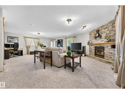 8329 171A AV NW photo 28