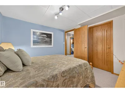 8329 171A AV NW photo 36