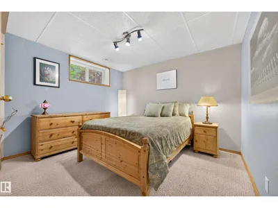 8329 171A AV NW photo 35