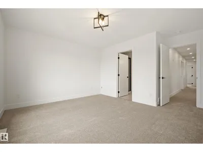 8529 223A ST NW photo 17