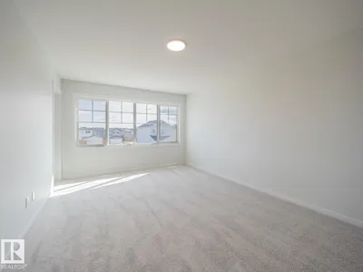 9328 230 ST NW photo 27