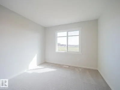 8921 223A ST NW photo 38