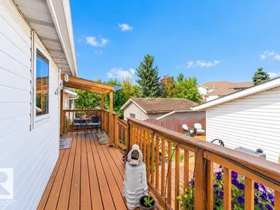 5924 11 AV NW photo 51