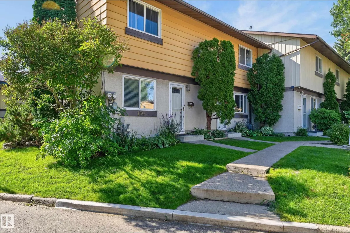 130 WOODSTOCK NW NW exterior