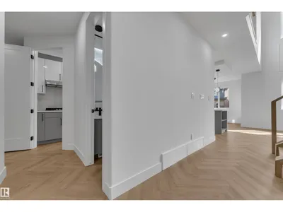 204 Linden LO photo 8