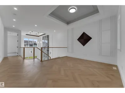 204 Linden LO photo 25