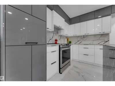 3135 24 AV NW photo 14