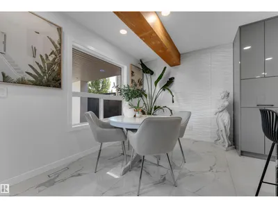 3135 24 AV NW photo 19