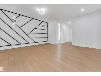 5904 SOLEIL BA photo 34