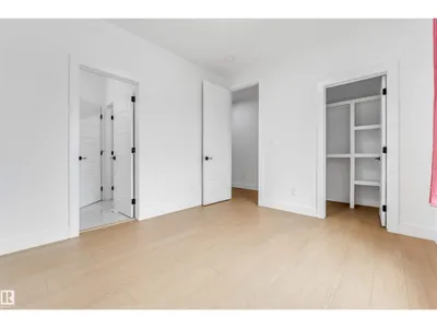 5904 SOLEIL BA photo 40