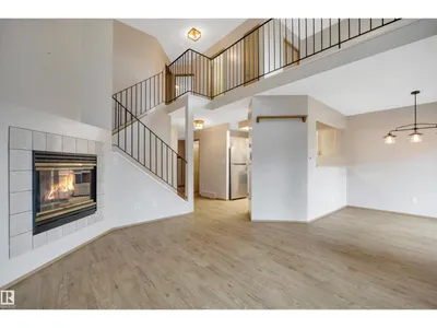 7557 188 ST NW photo 8