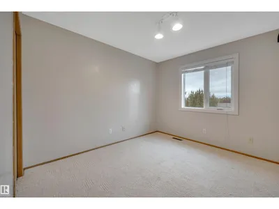 7557 188 ST NW photo 22