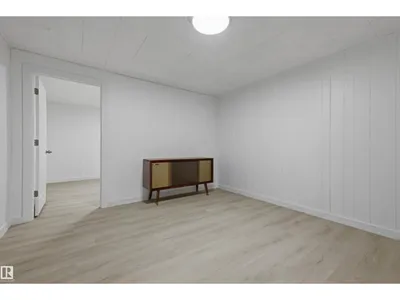13024 SHERBROOKE AV NW photo 32