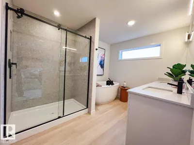 22616 85 AV NW photo 9