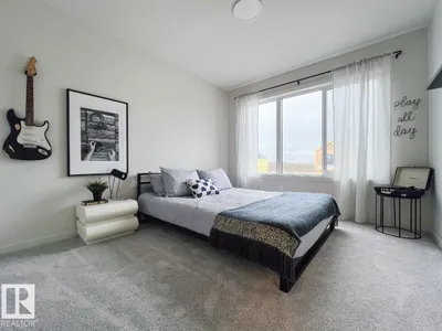 22616 85 AV NW photo 15