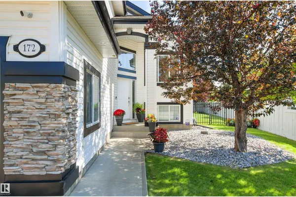 172 GALLAND CR NW photo 2