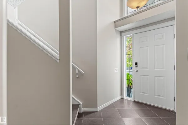 172 GALLAND CR NW photo 3