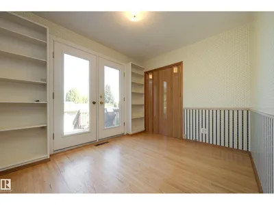 4820 109 AV NW photo 18