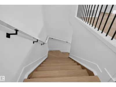 18707 130 ST NW photo 36