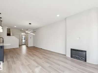 424 30 ST SW photo 18