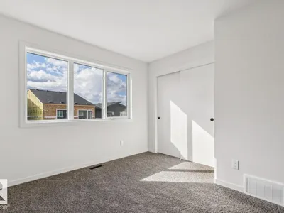 424 30 ST SW photo 40