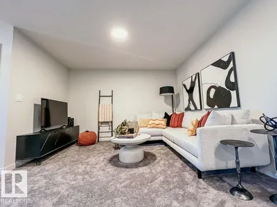 8331 224 ST NW photo 9
