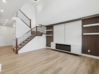 3529 42 AV photo 15
